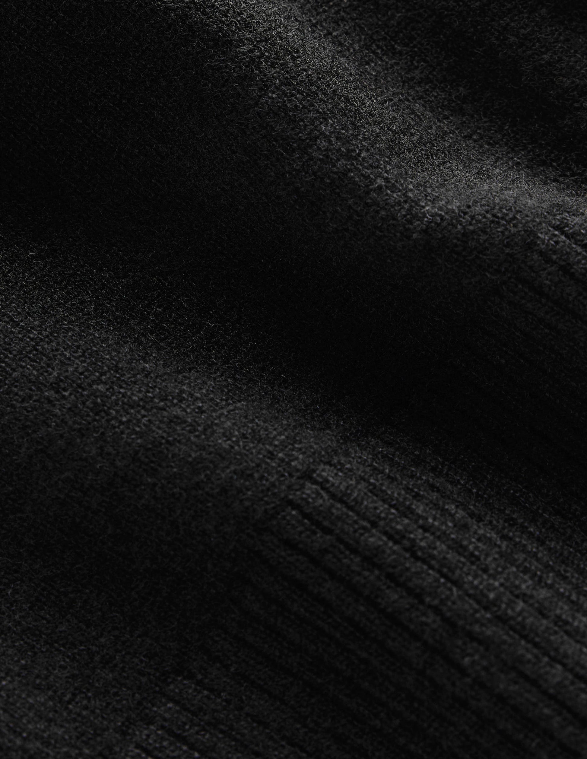 Elsie Kaschmirpullover mit Rundhalsausschnitt-Schwarz-6