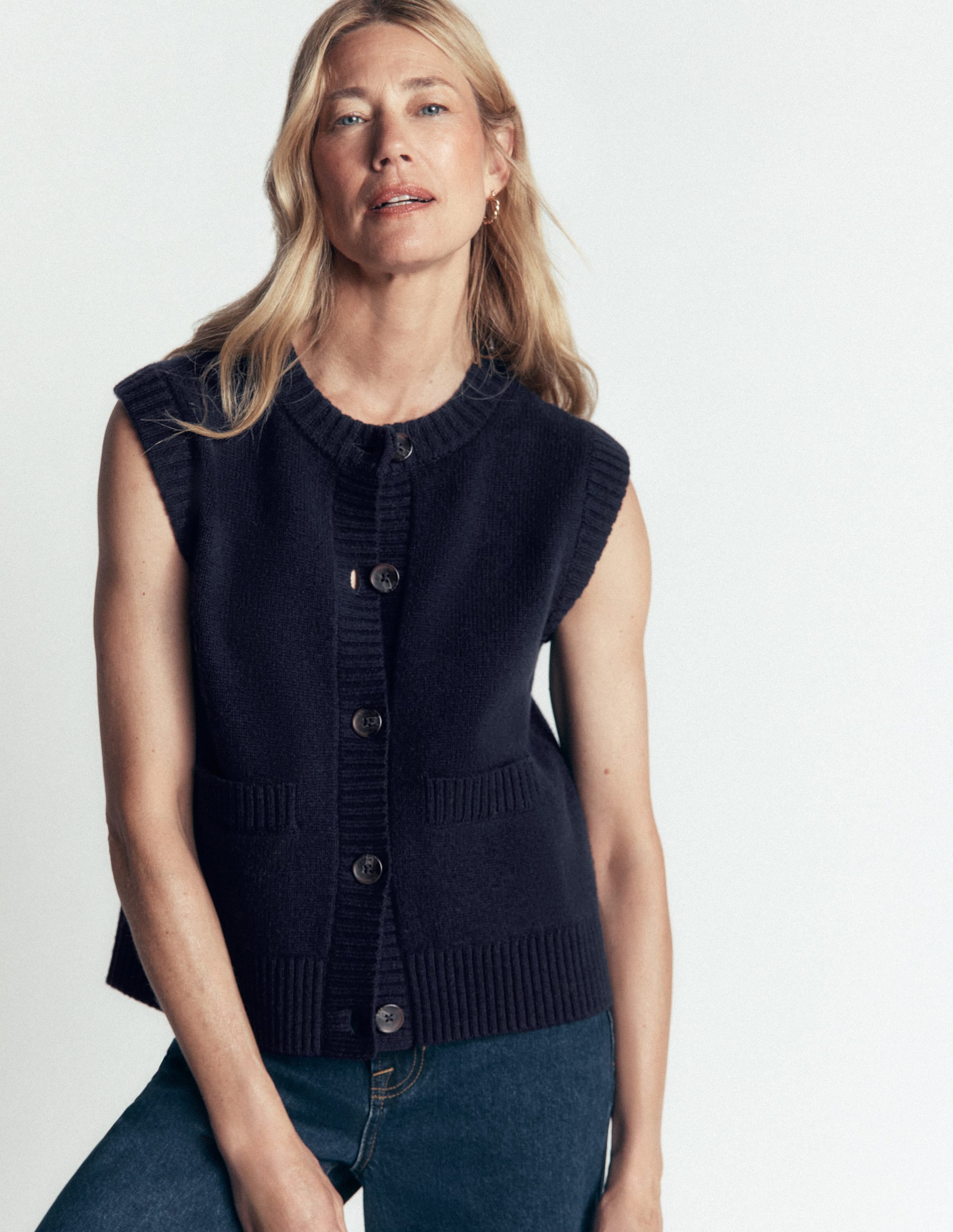 Marta Weste aus Merinowolle-Marineblau - Image 5