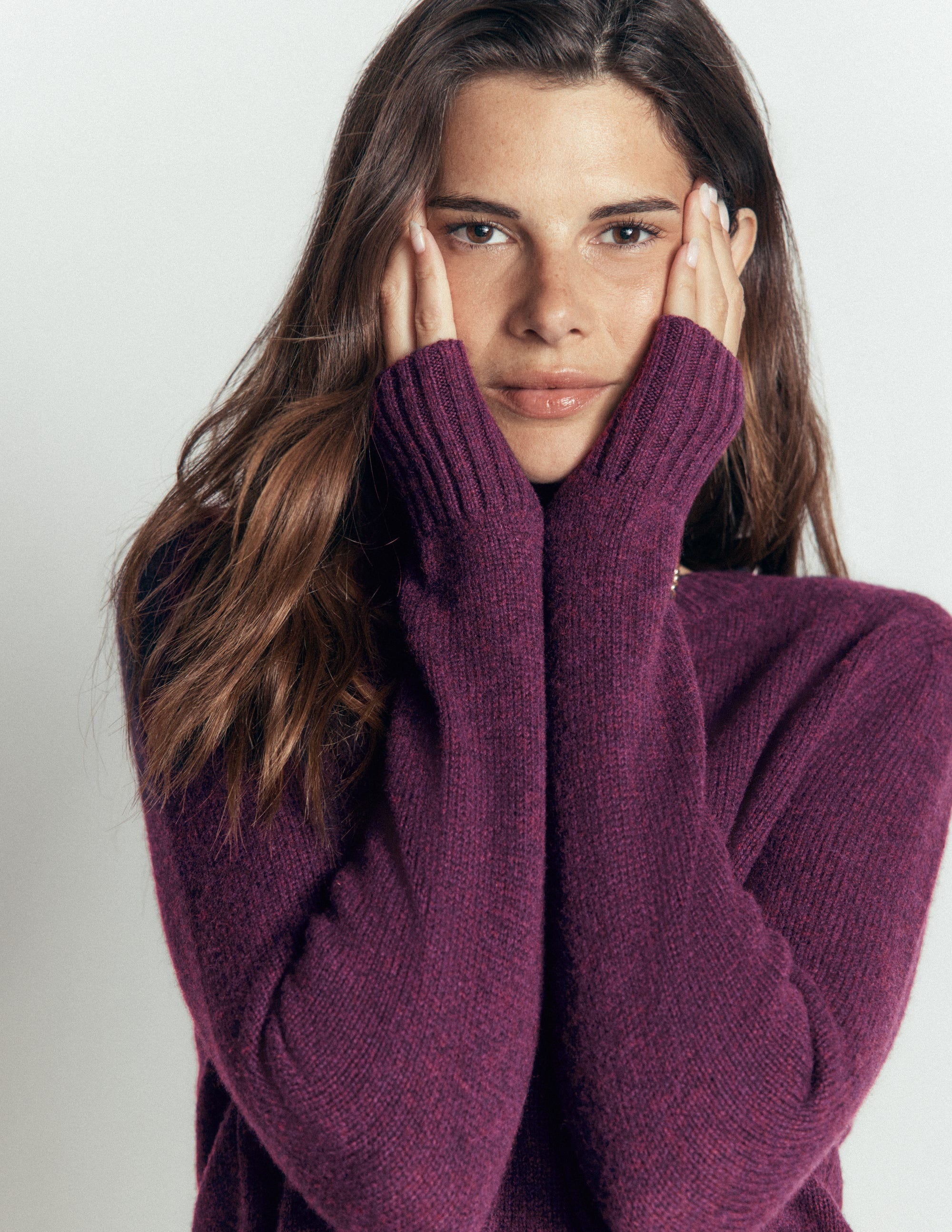 Marta Pullover aus Merinowolle mit Rundhalsausschnitt-Kräftiges Violett - Image 4