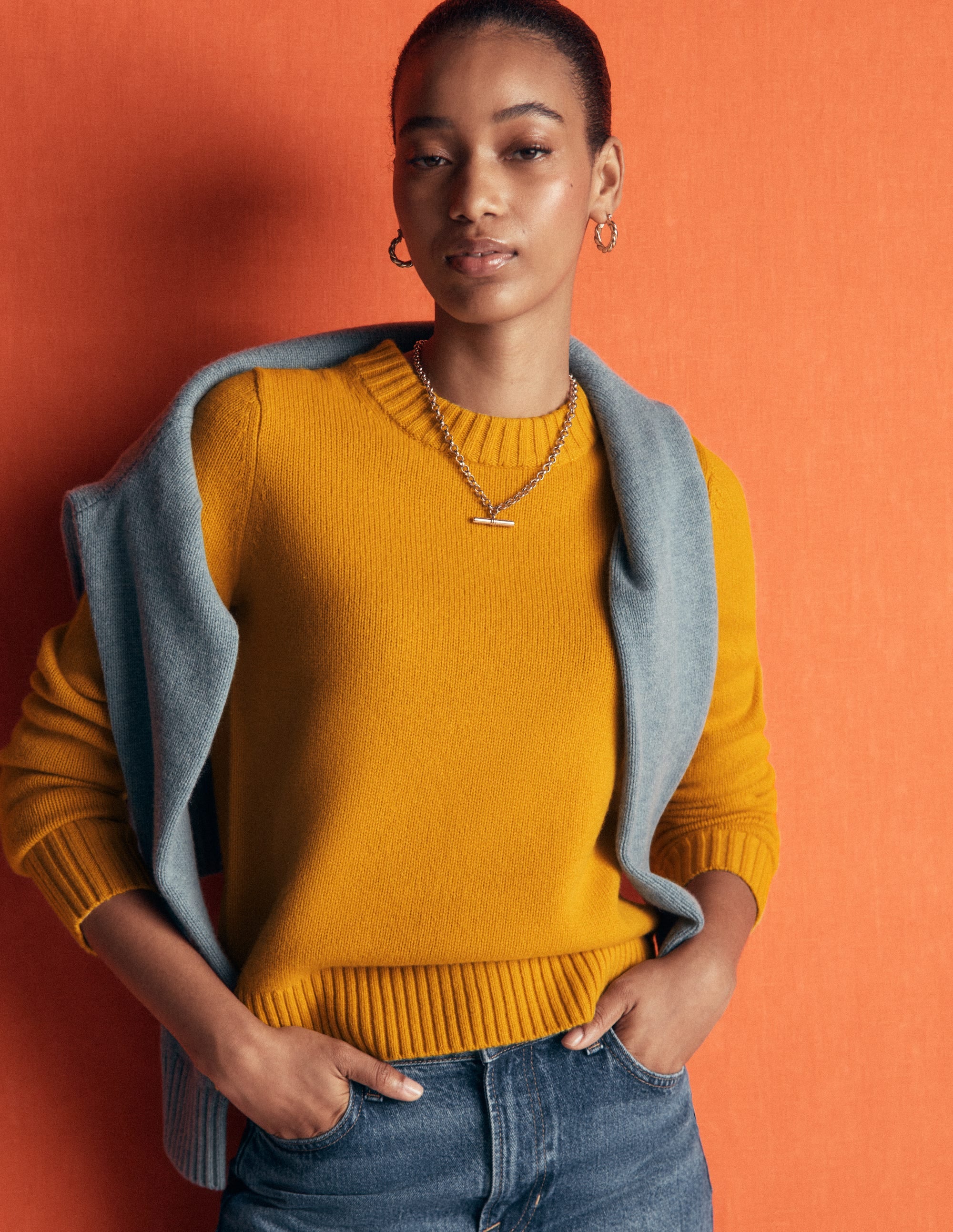 Marta Pullover aus Merinowolle mit Rundhalsausschnitt-Honiggelb - Image 1