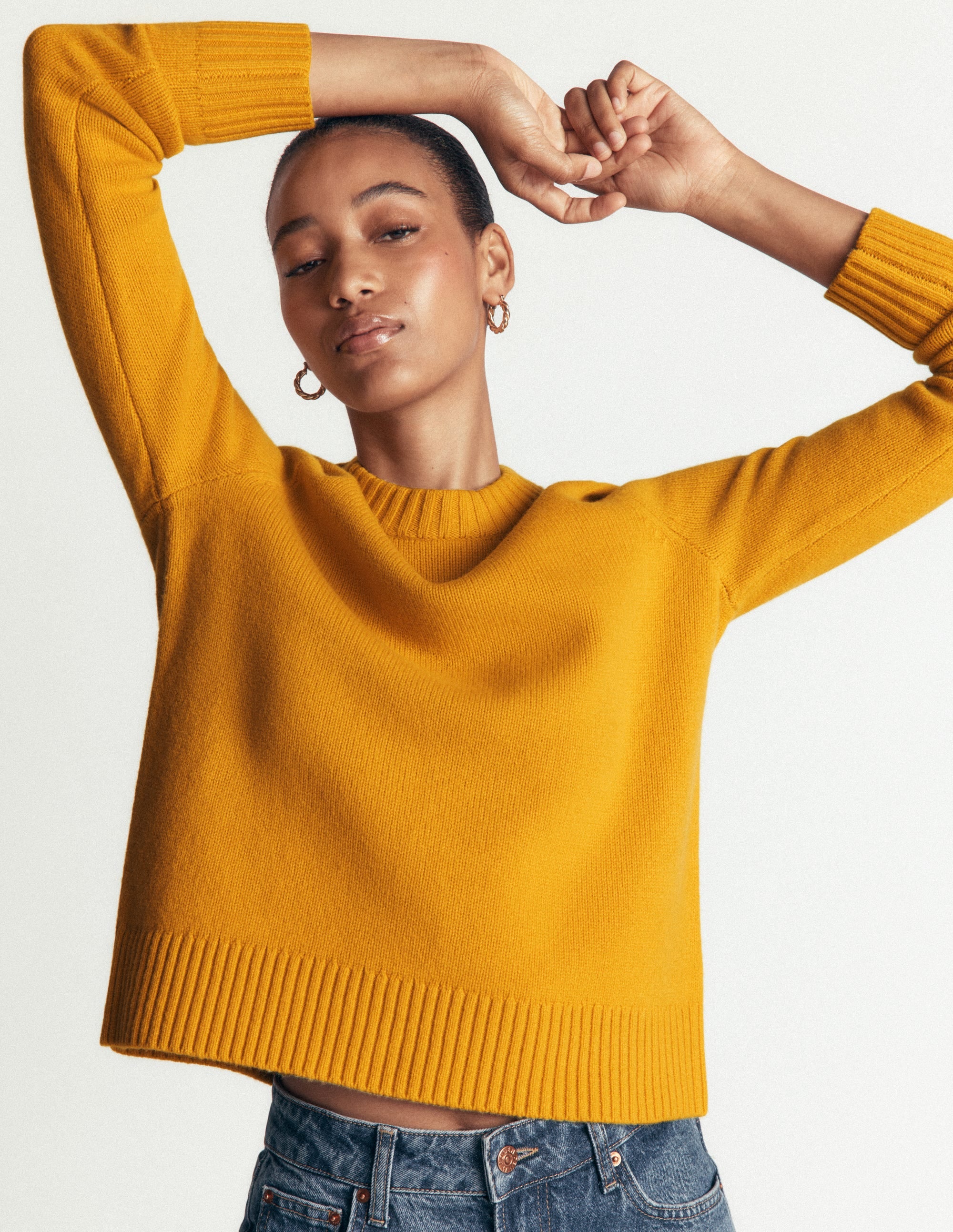 Marta Pullover aus Merinowolle mit Rundhalsausschnitt-Honiggelb - Image 3