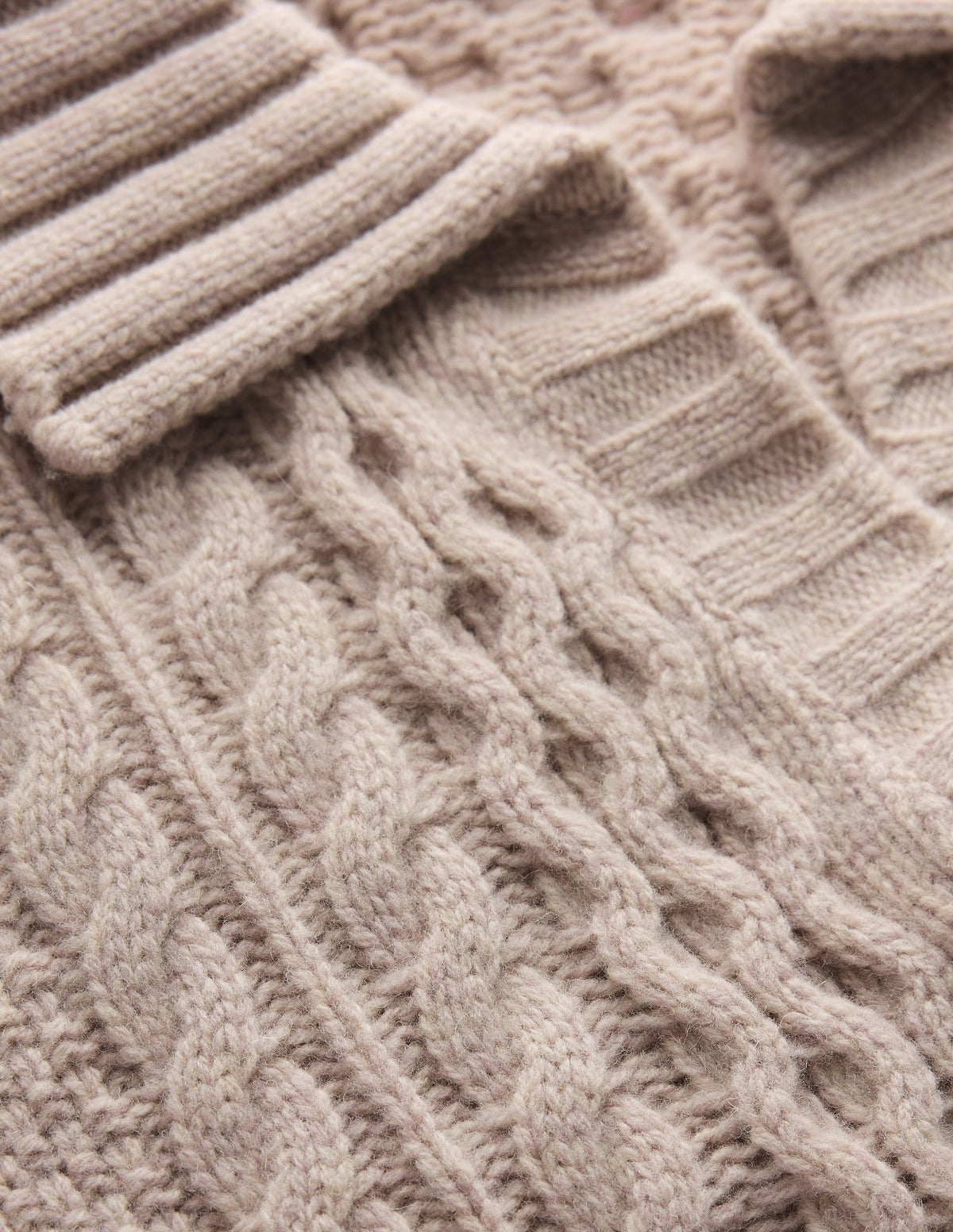 Pullover mit Zopfmuster und Kragen-Beige - Image 8
