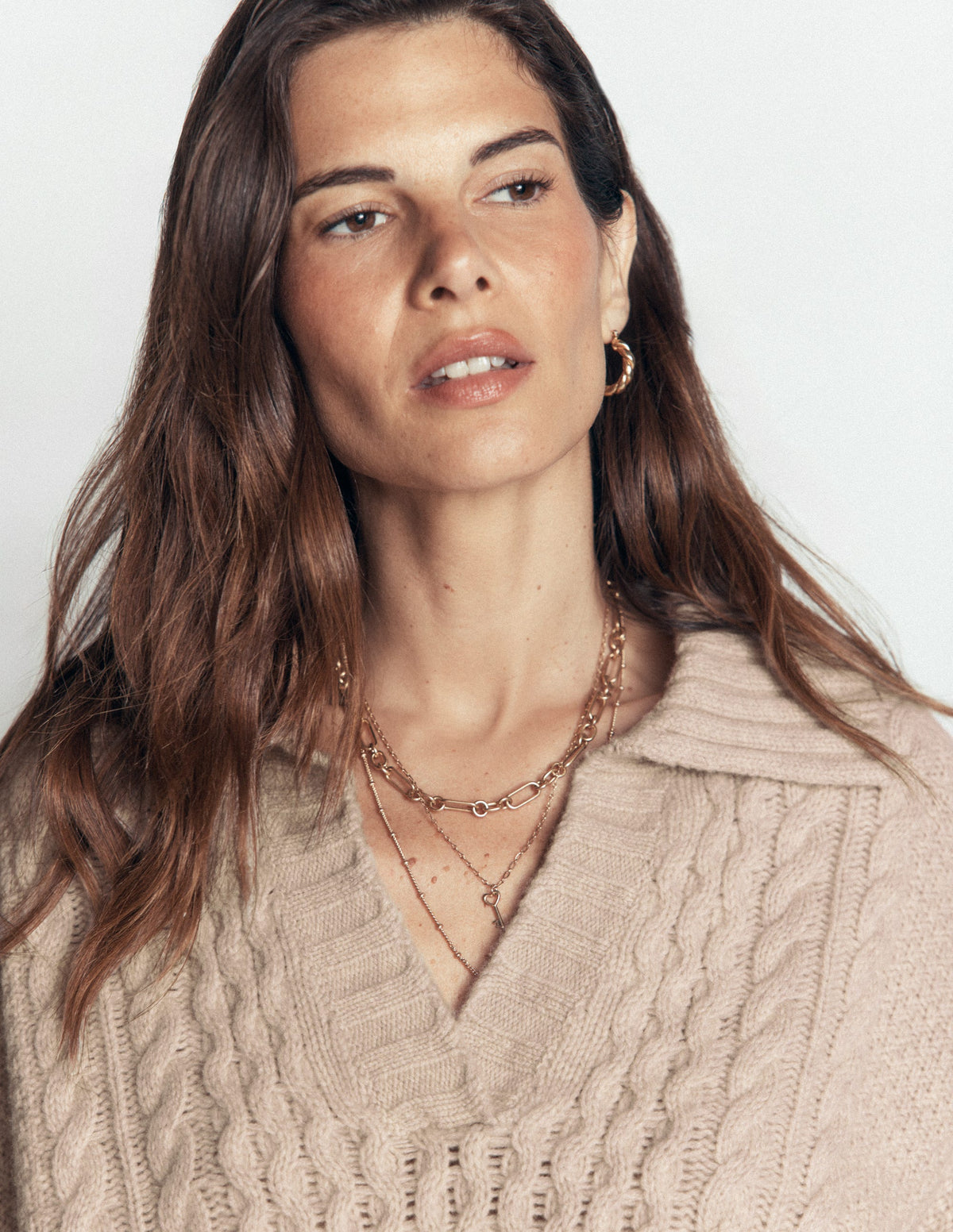 Pullover mit Zopfmuster und Kragen-Beige - Image 3