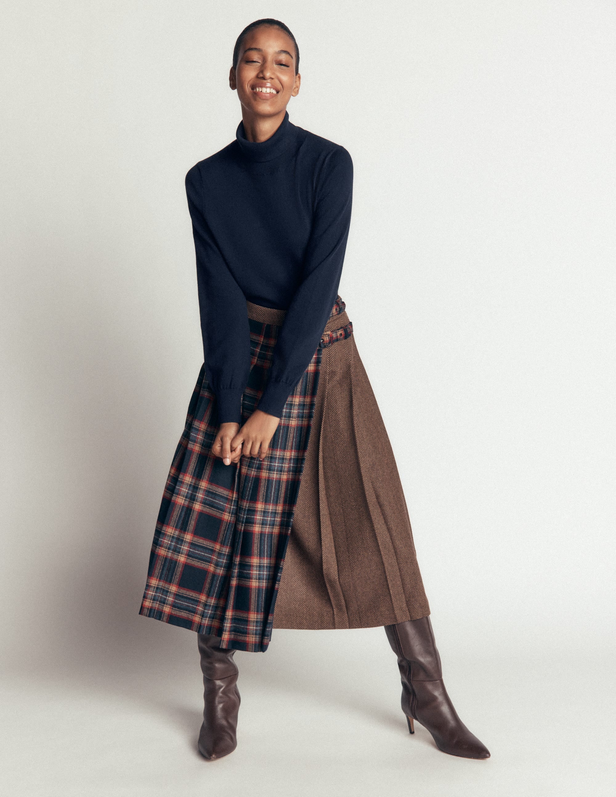 Camilla Roll Neck Jumper-Navy - Image 4