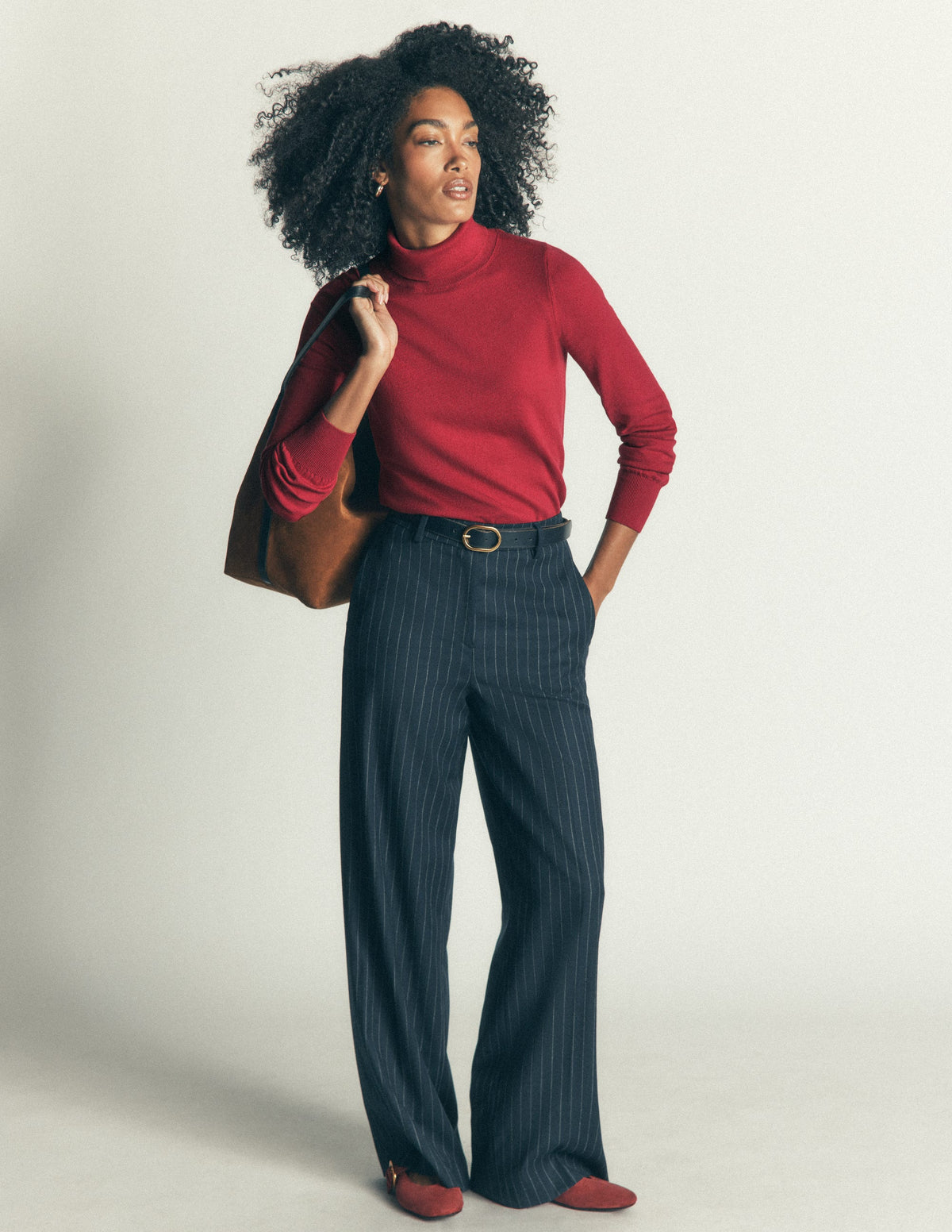 Camilla Rollkragenpullover-Erdiges Rot - Image 4