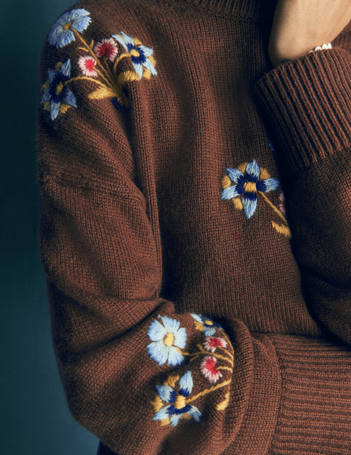 Ella Bestickter Strickpullover-Umbra, Blumenmuster-3
