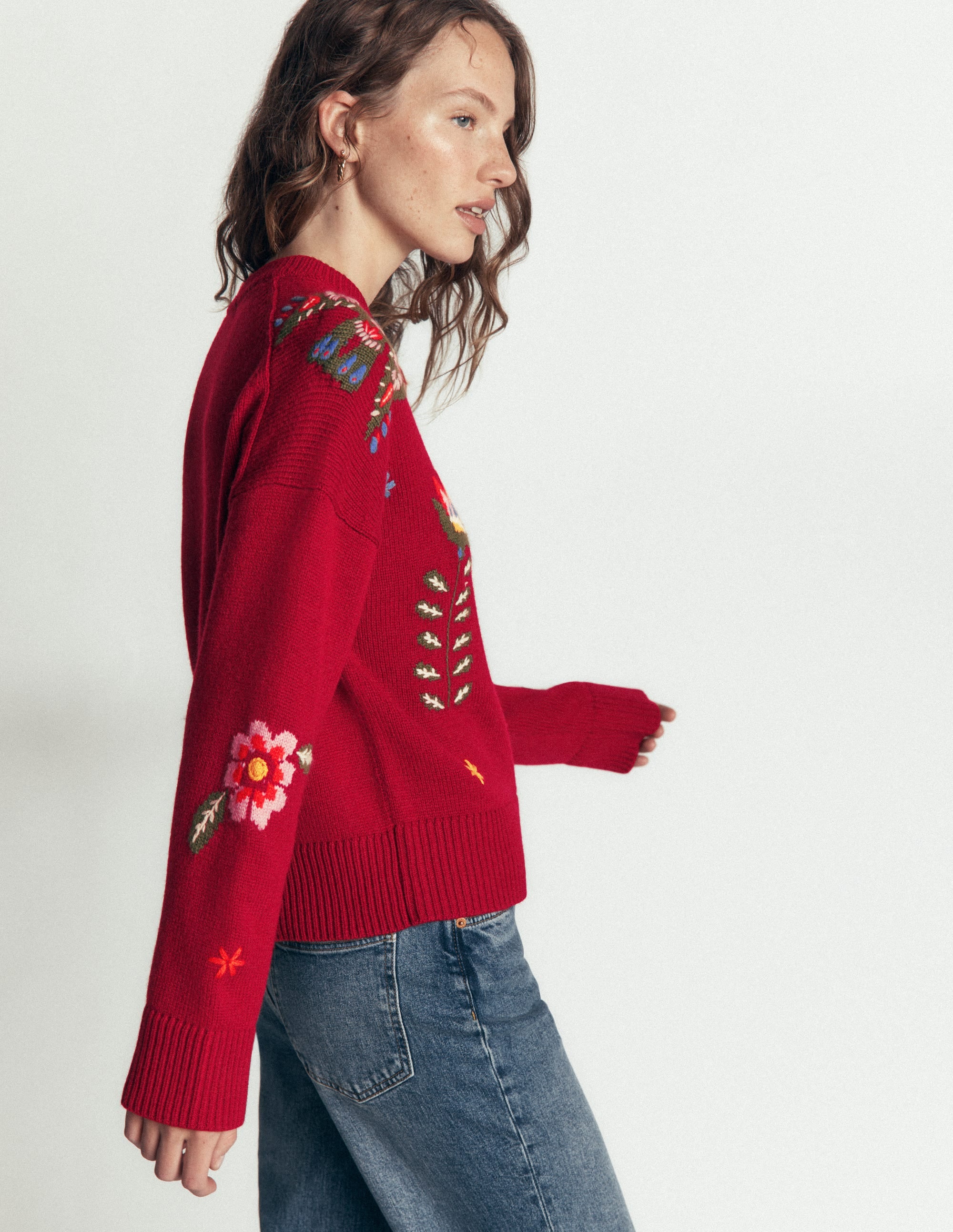 Pull Ella brodé en maille-Broderie rouge pourpre - Image 3