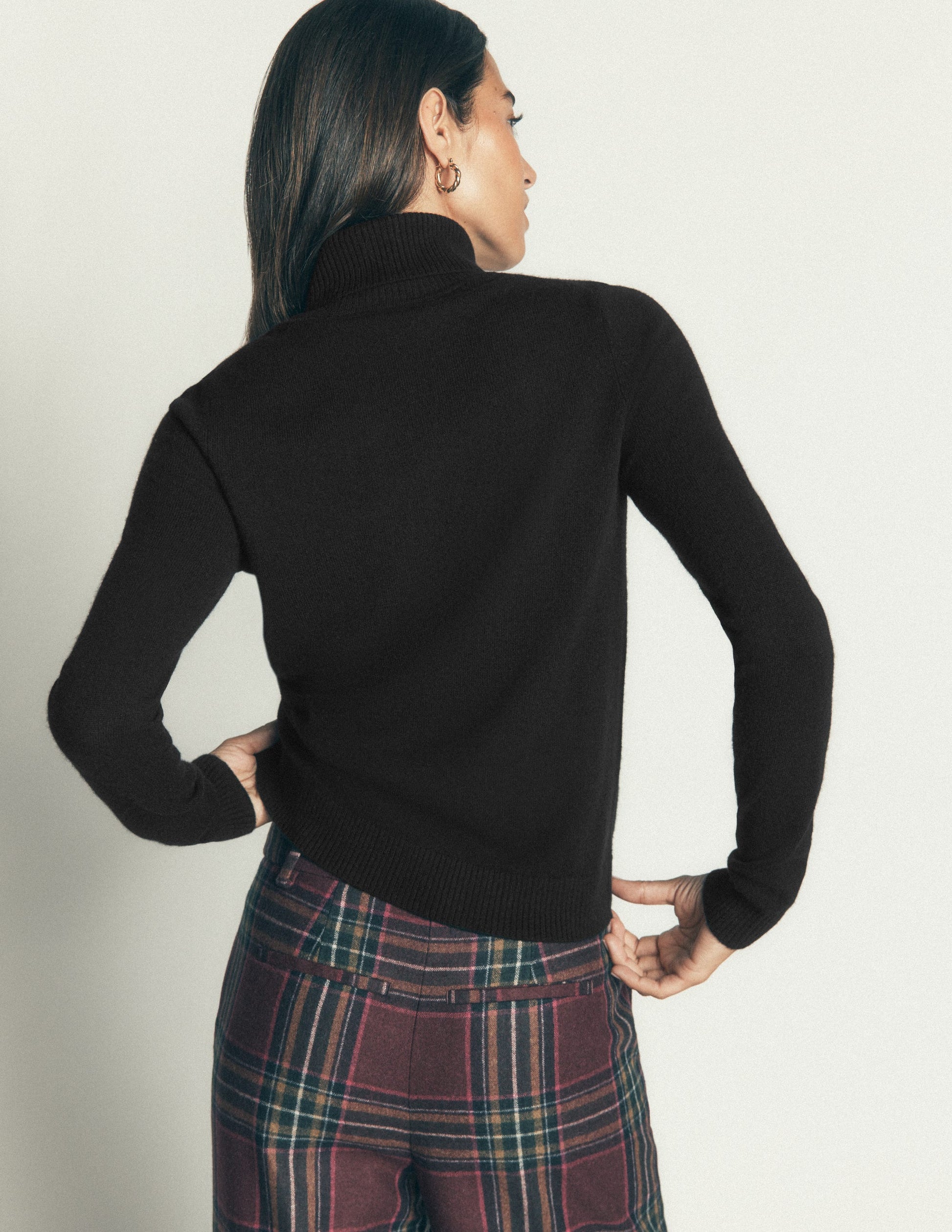 Elsie Rollkragenpullover aus Kaschmir-Schwarz-3