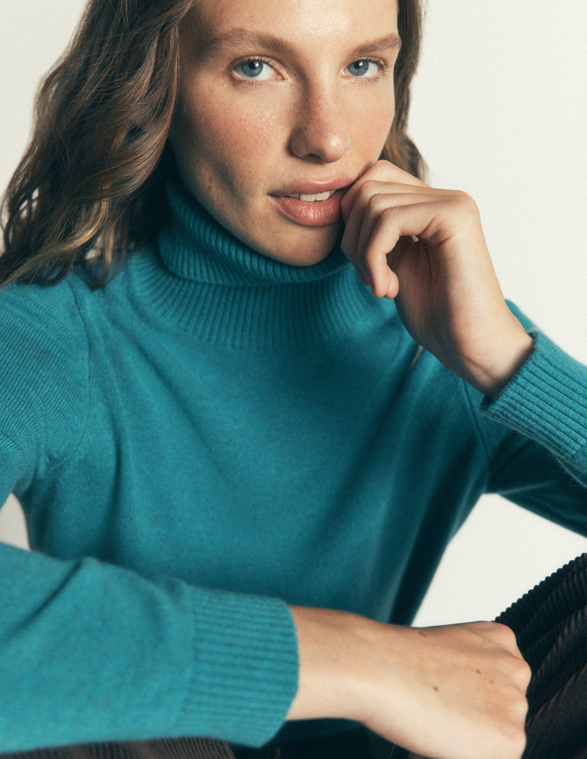 Elsie Rollkragenpullover aus Kaschmir-Azurblau - Image 3