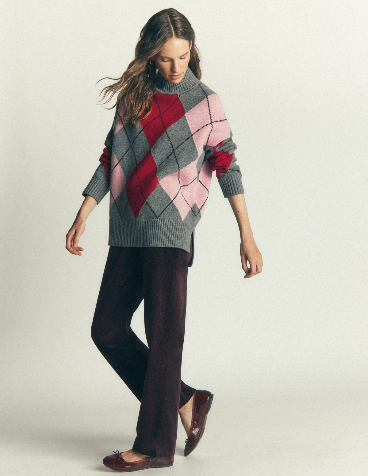 Marta Langer Merino-Pullover-Grau, Rot, Rosa Argyle - Image 4