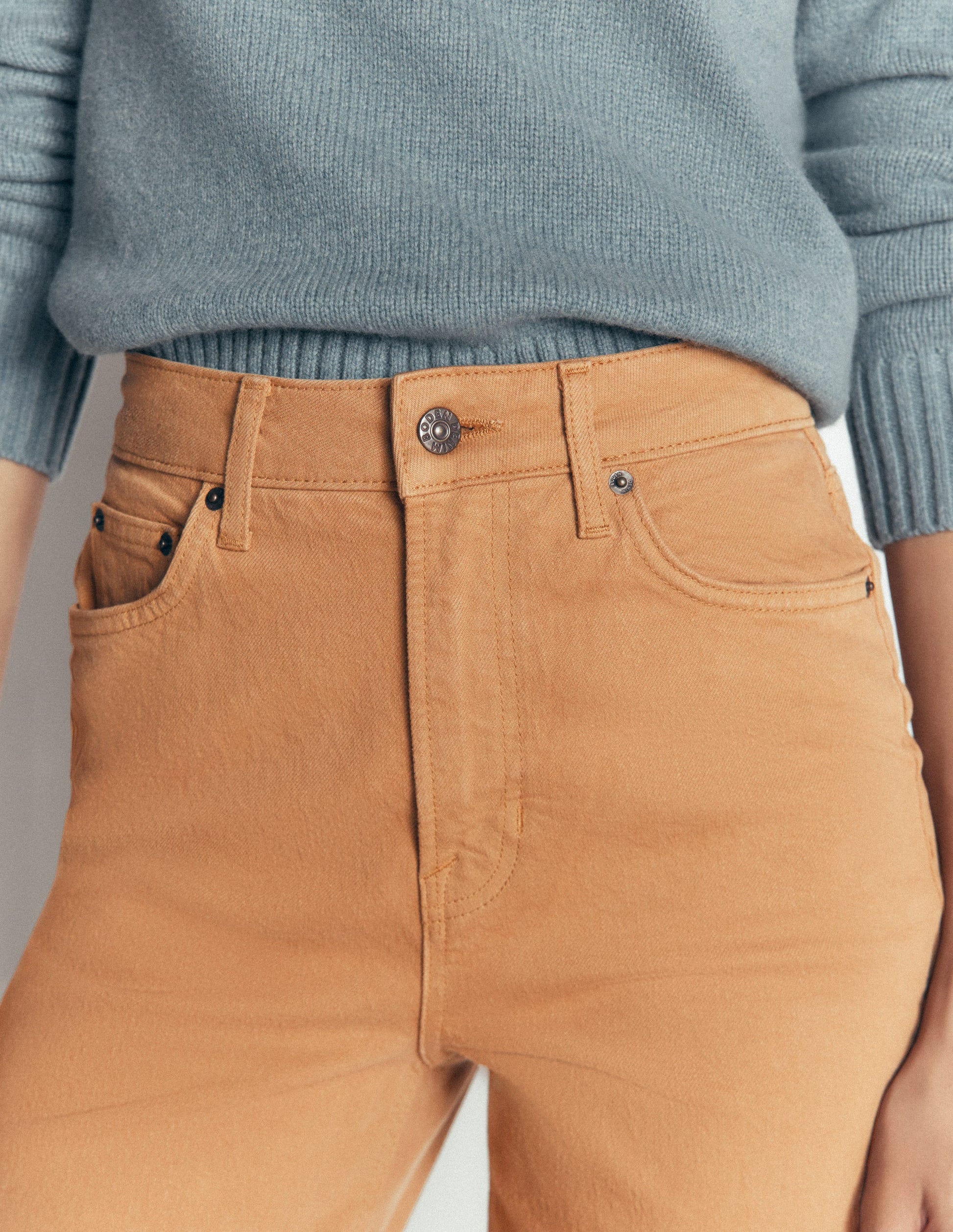 Jeans mit hohem Bund und geradem, weitem Bein-Kamelbraun-2