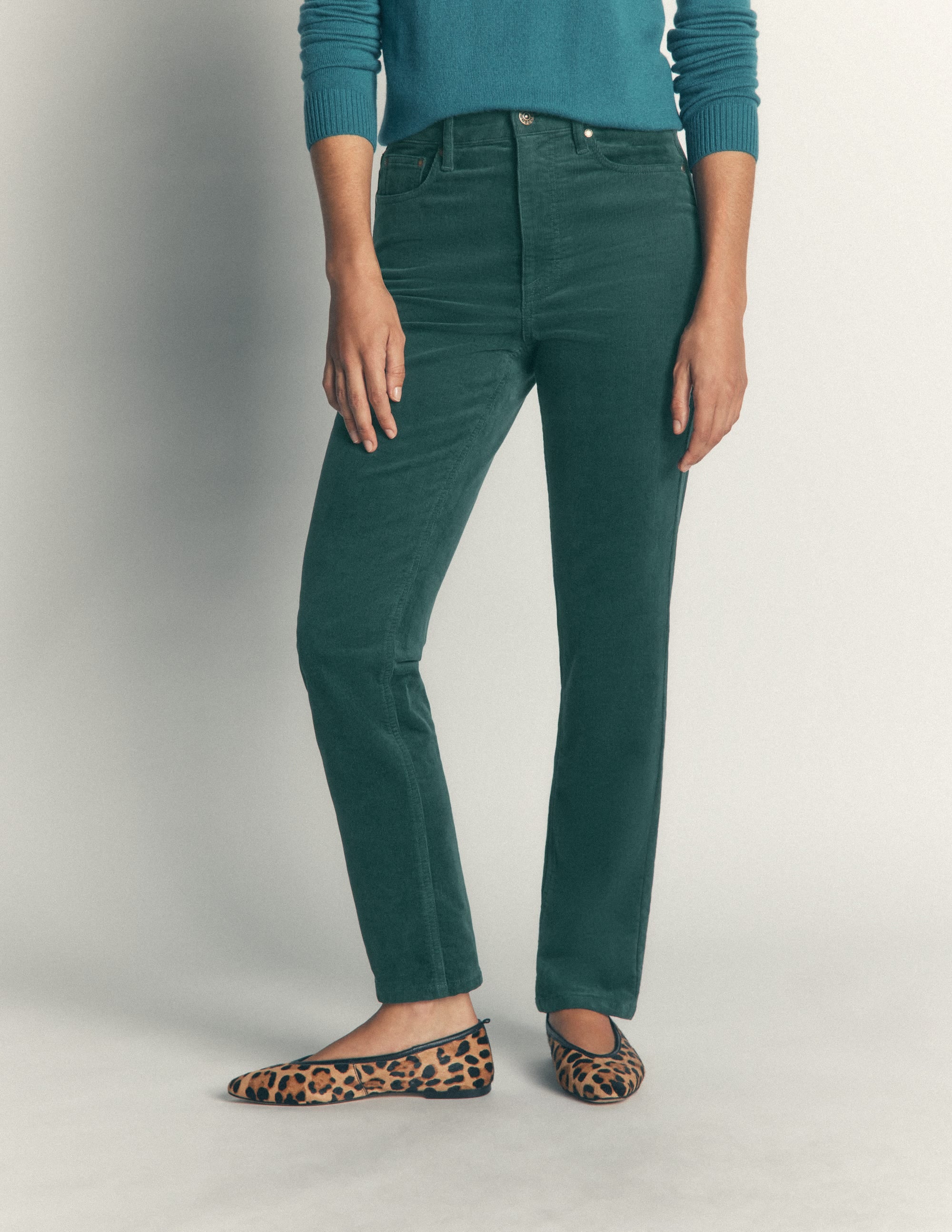 Schmal geschnittene Cord-Jeans mit hohem Bund-Seegras - Image 4