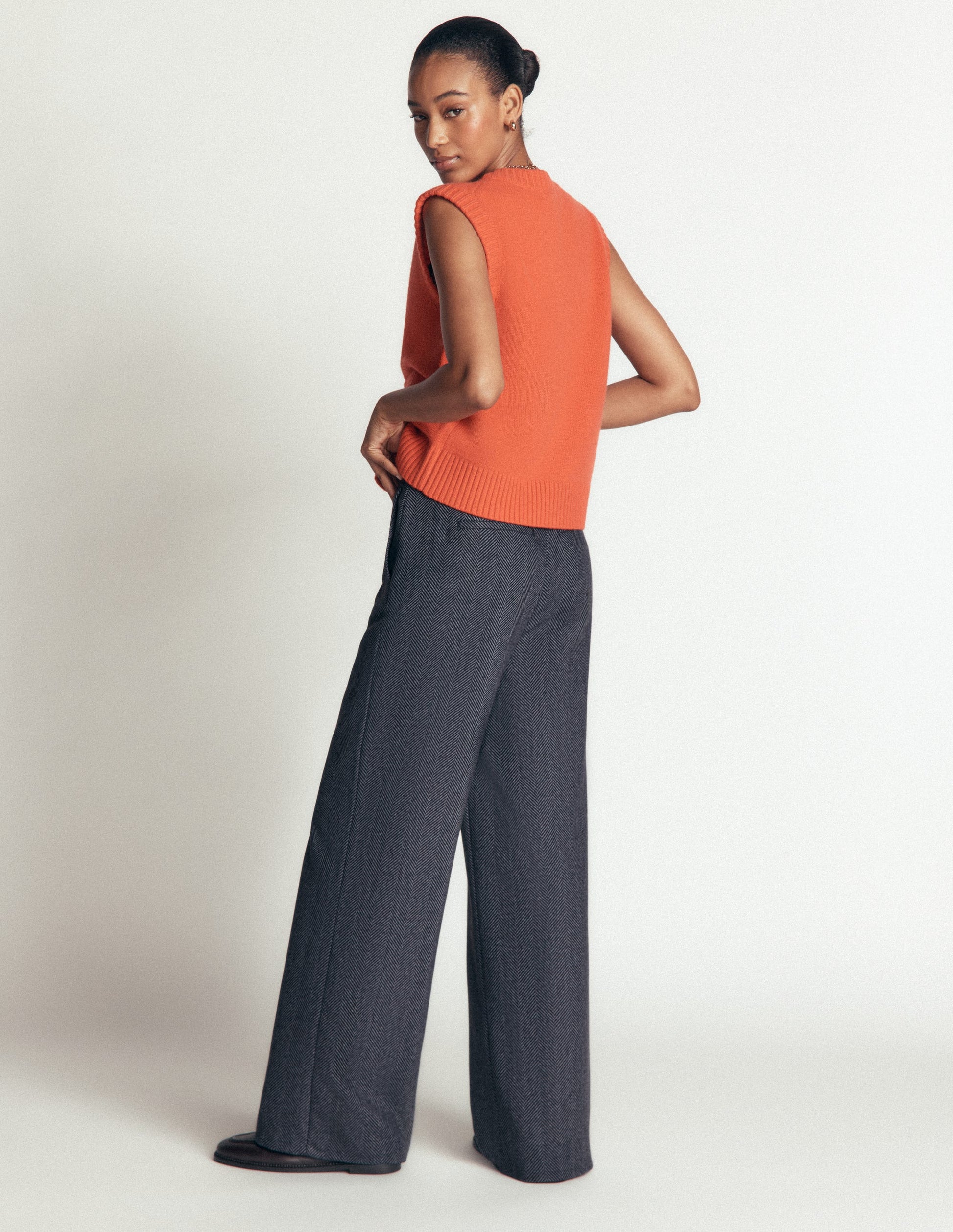 Belgravia Hose aus Wollmischung-Blau Fischgrät-3