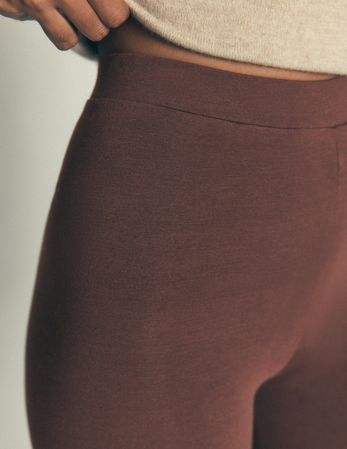 Jersey-Leggings mit hohem Bund-Bitterschokolade-2