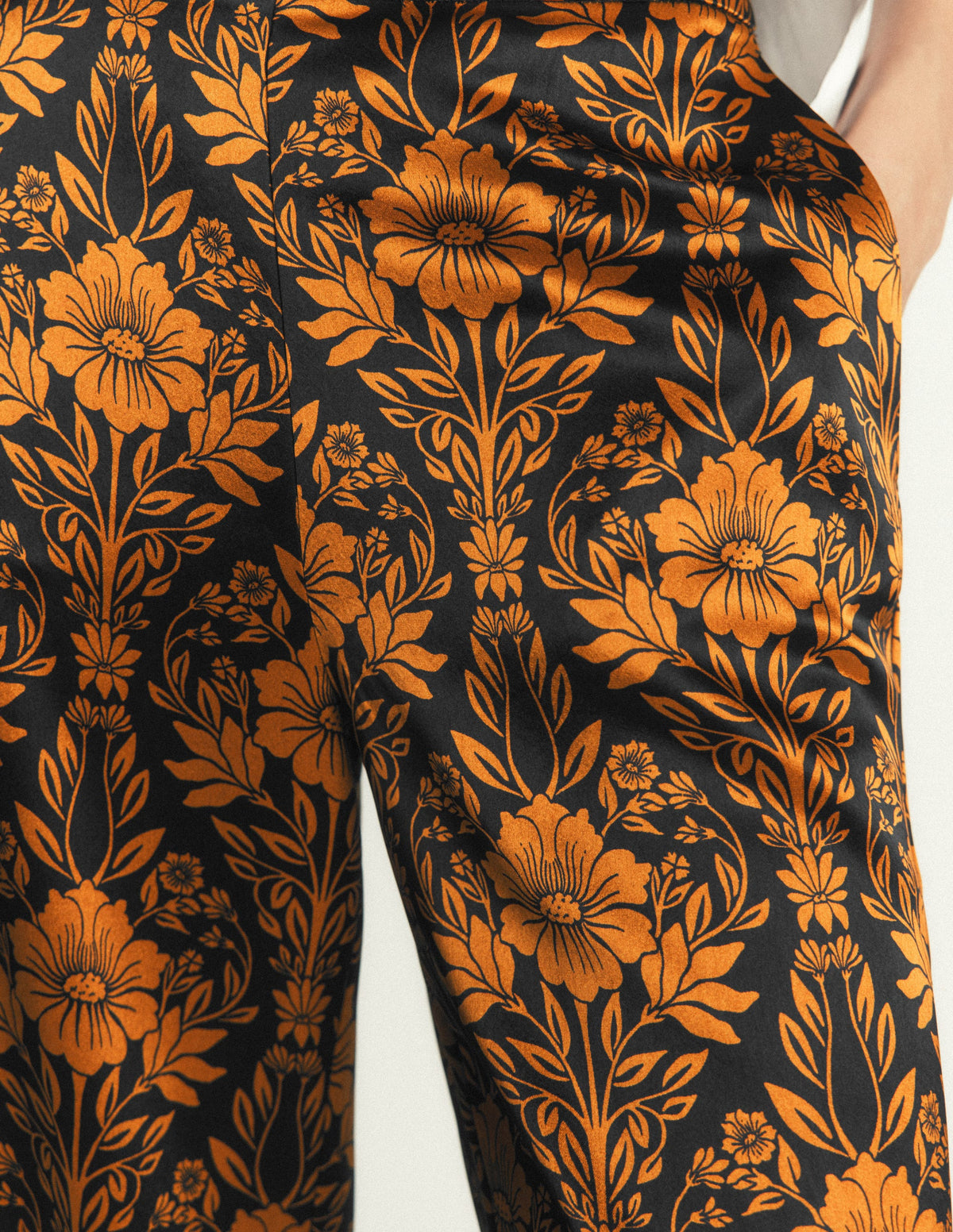Pantalon à détails plumes-Motif Flourishing Sprig - Image 3