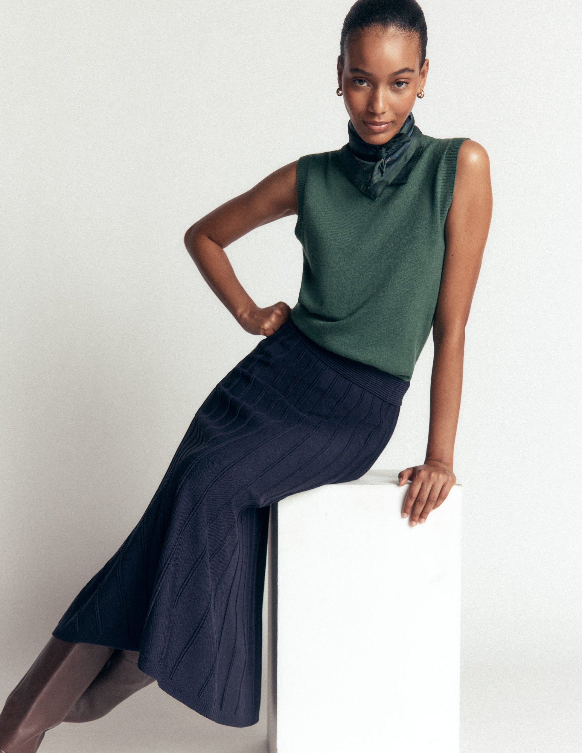 Ottoman Knitted Midi Skirt-Navy-1
