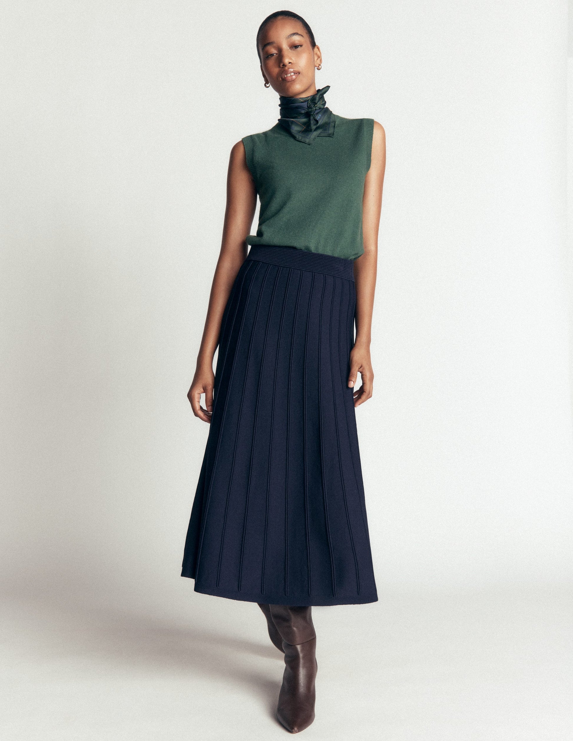 Ottoman Knitted Midi Skirt-Navy-4
