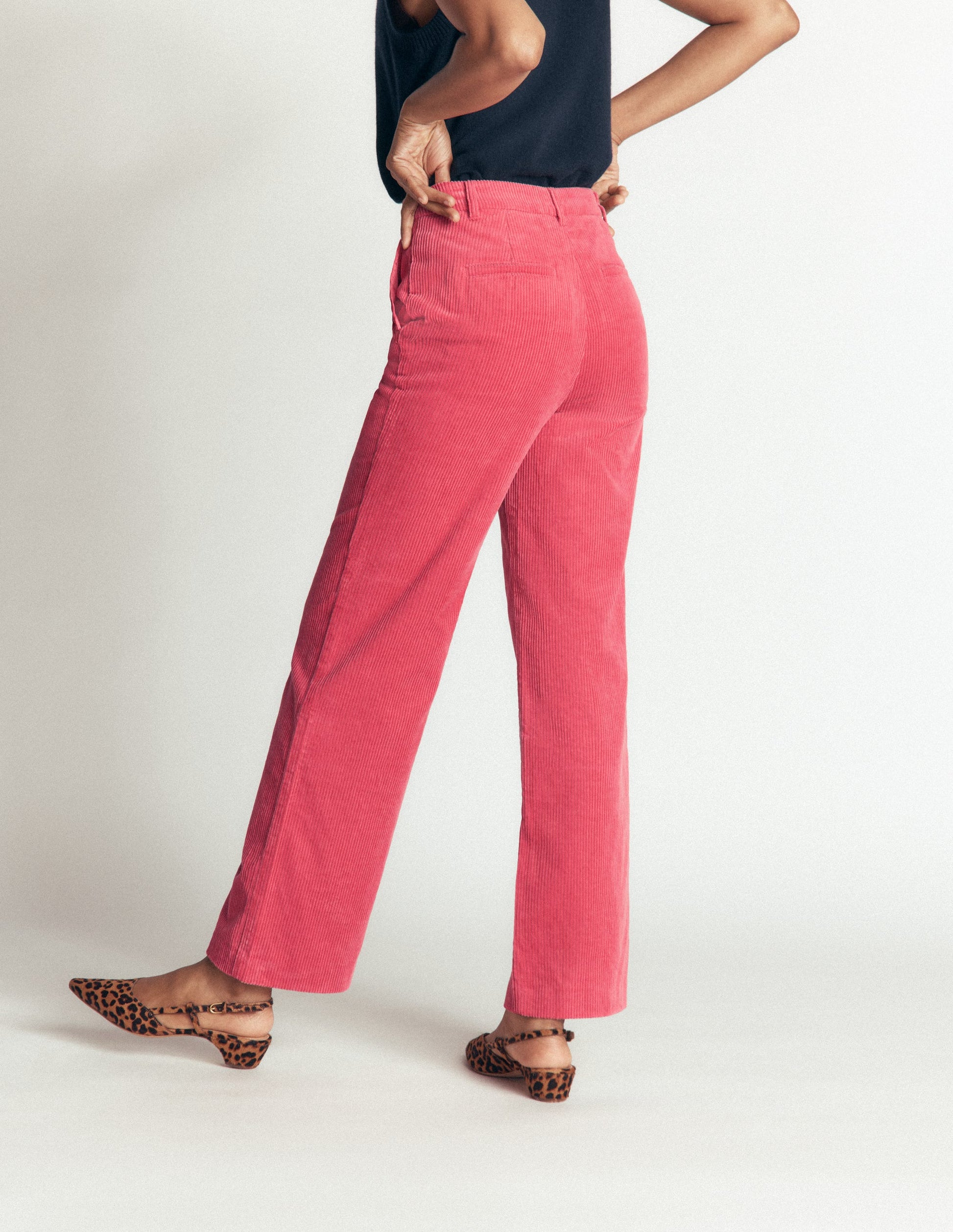 Fitzrovia Cord-Säulenhose-Kirschrot-3