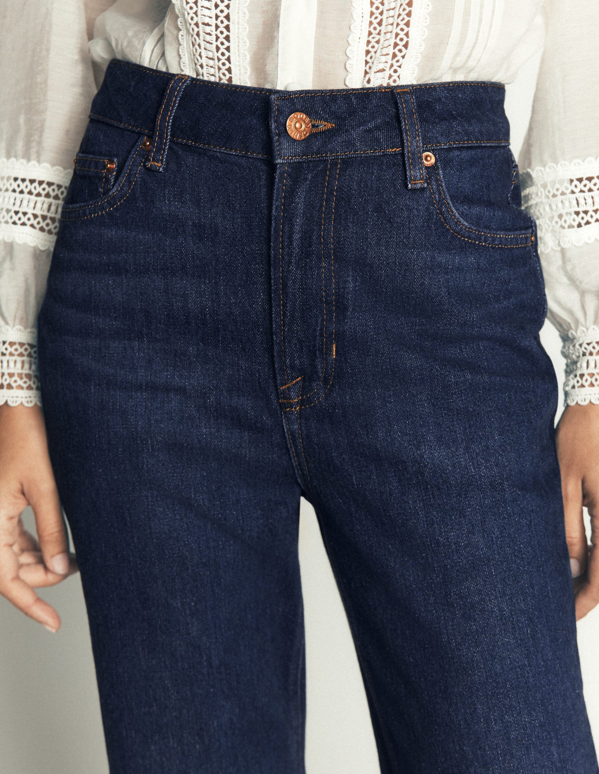 Jeans mit schmal zulaufendem Bein-Indigo-2