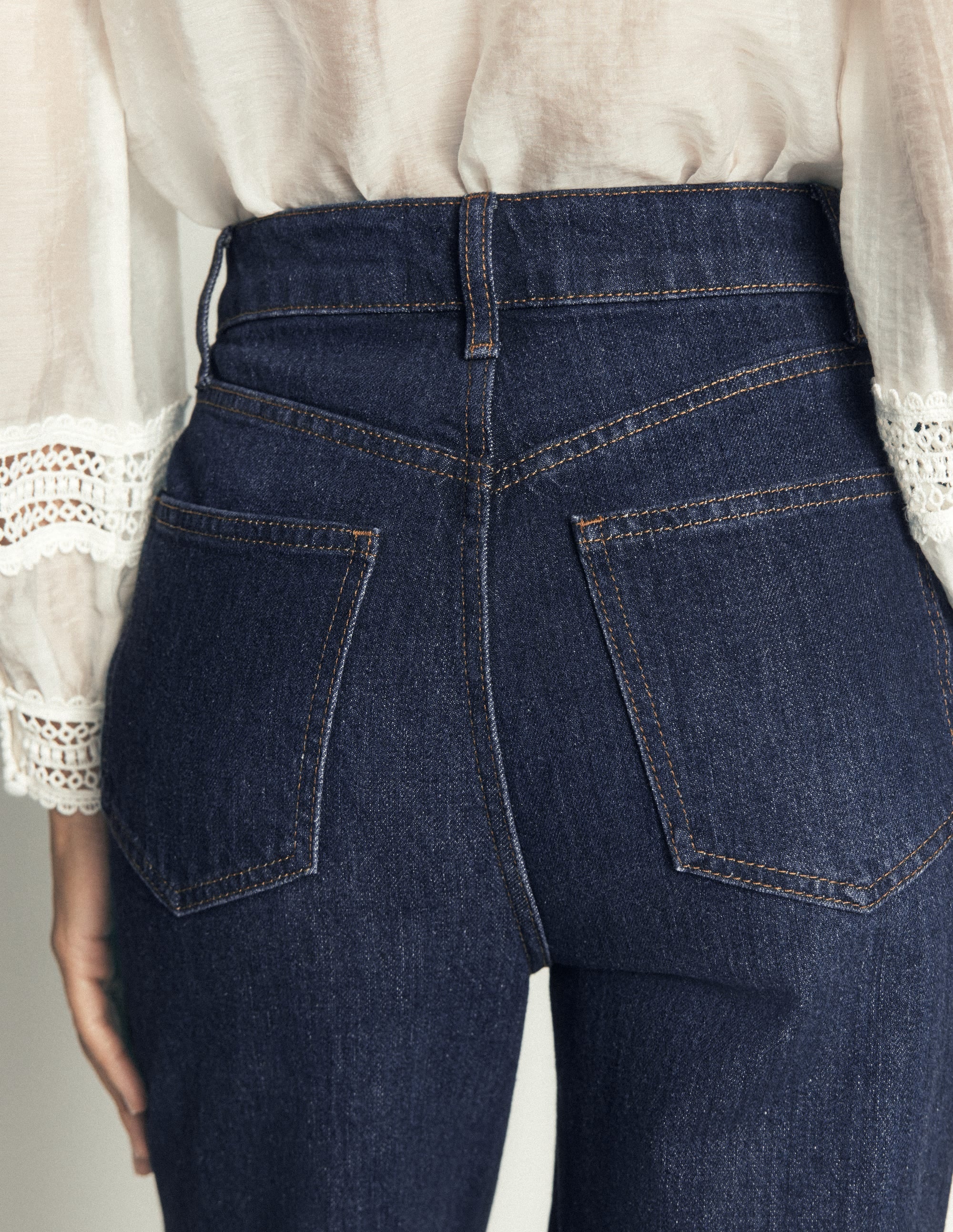 Jeans mit schmal zulaufendem Bein-Indigo - Image 5