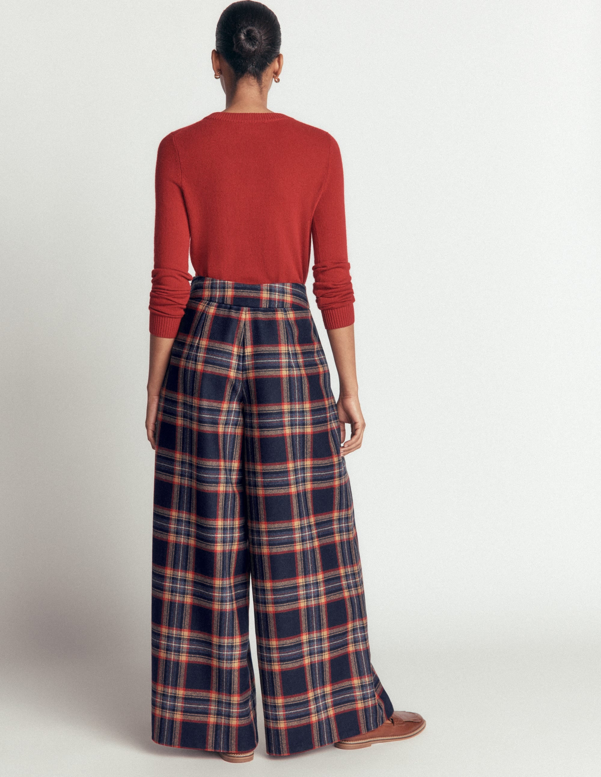 Plissierte Culotte aus Wollmischung-Marineblau, Camel Kariert - Image 3