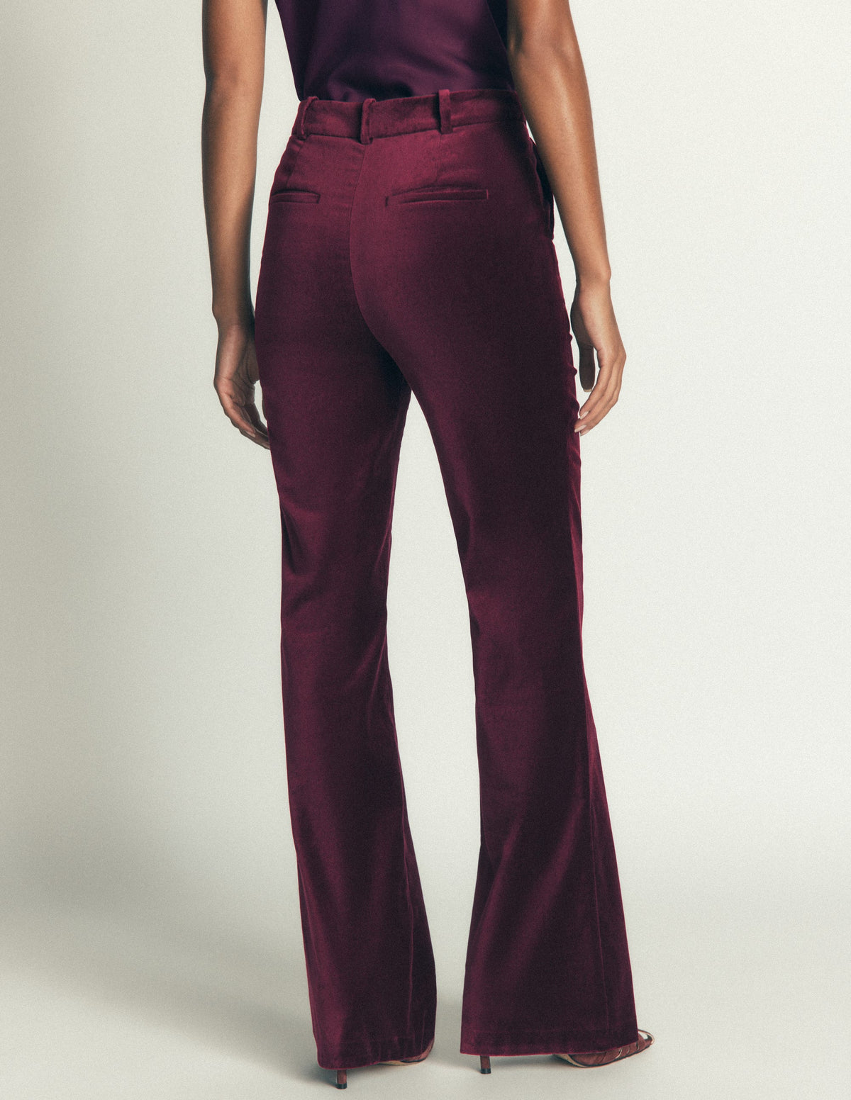 Ausgestellte Samthose-Dunkle Kirsche - Image 3