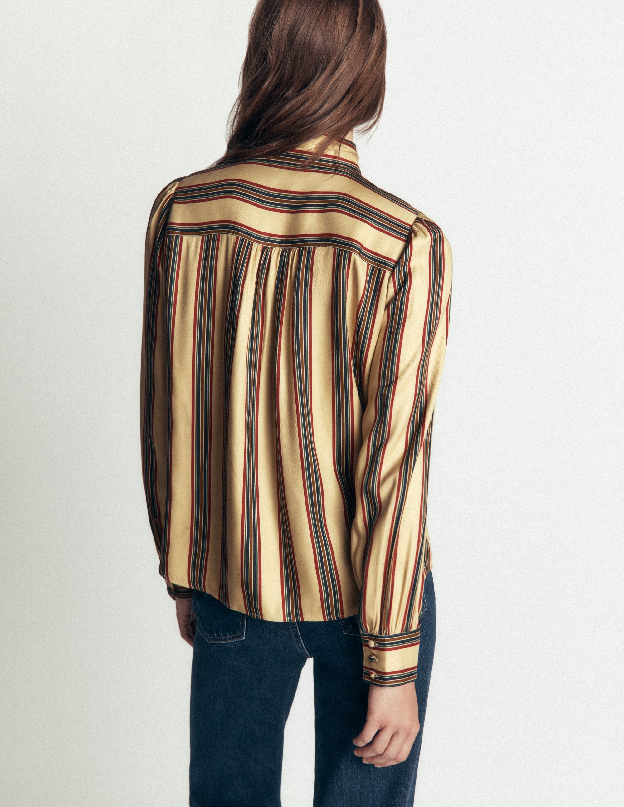 Clara Seidenoberteil mit Schleife am Nacken-Schuluniform Streifen - Image 4