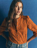Top en coton et broderie anglaise-Amande sucrée