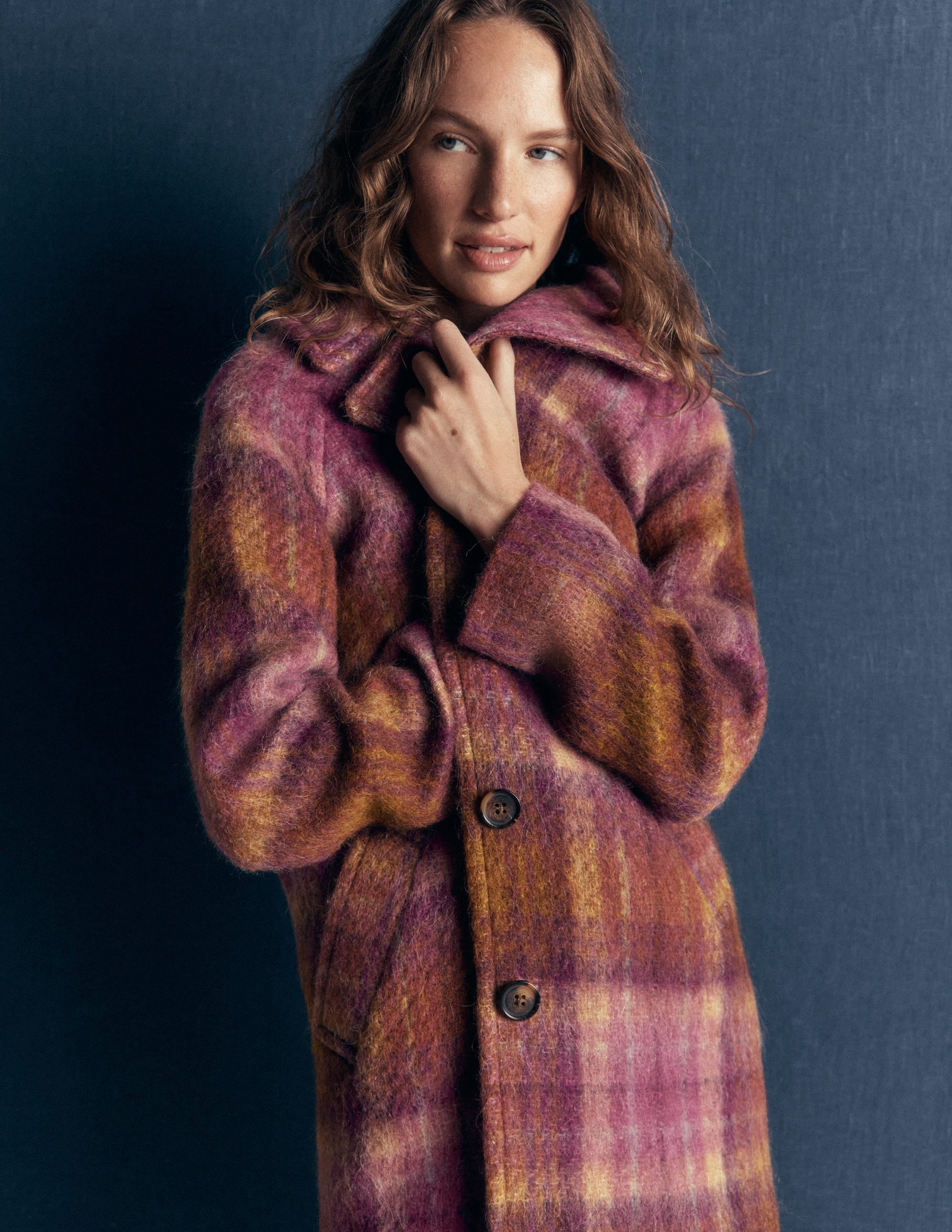 Cotswold Wollmantel-Camel, Rosa Kariert - Image 2