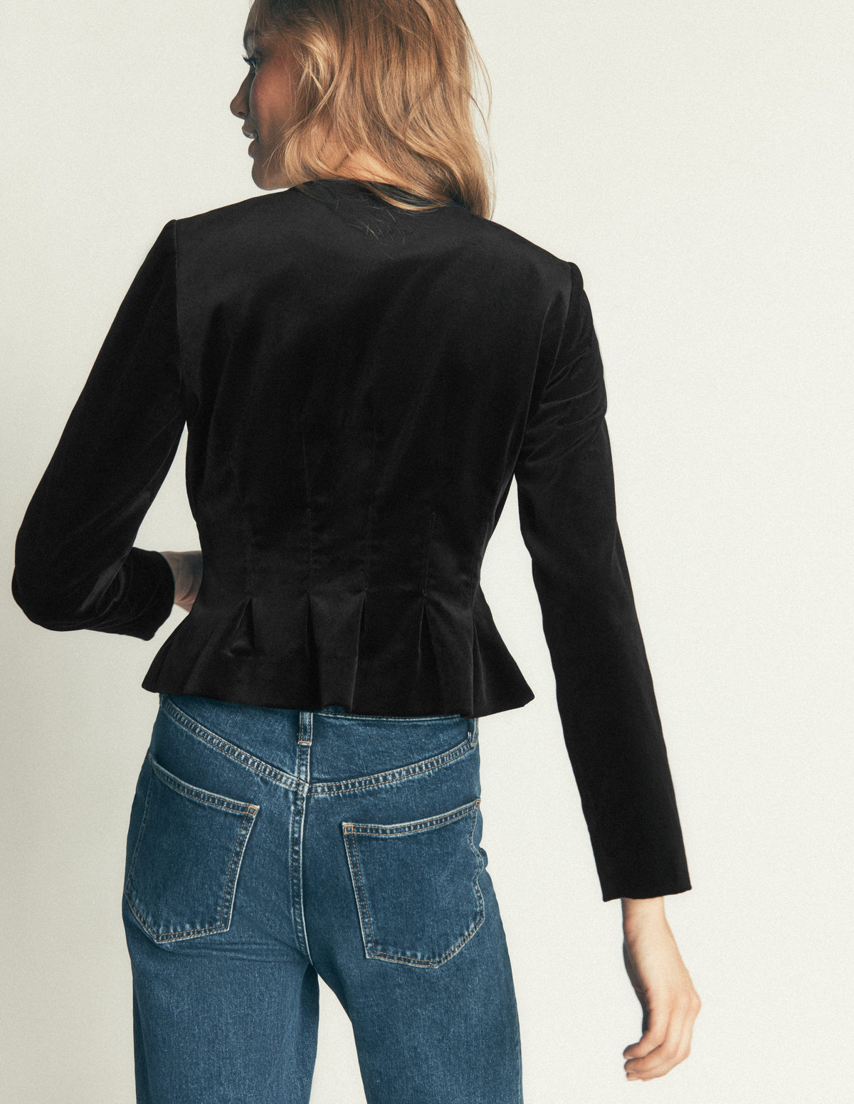 Taillierte Samtjacke-Schwarz-4