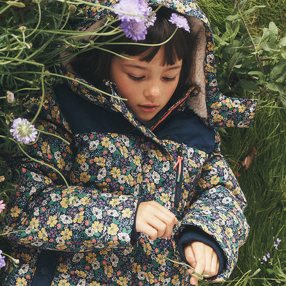 Mini-Outdoorbekleidung