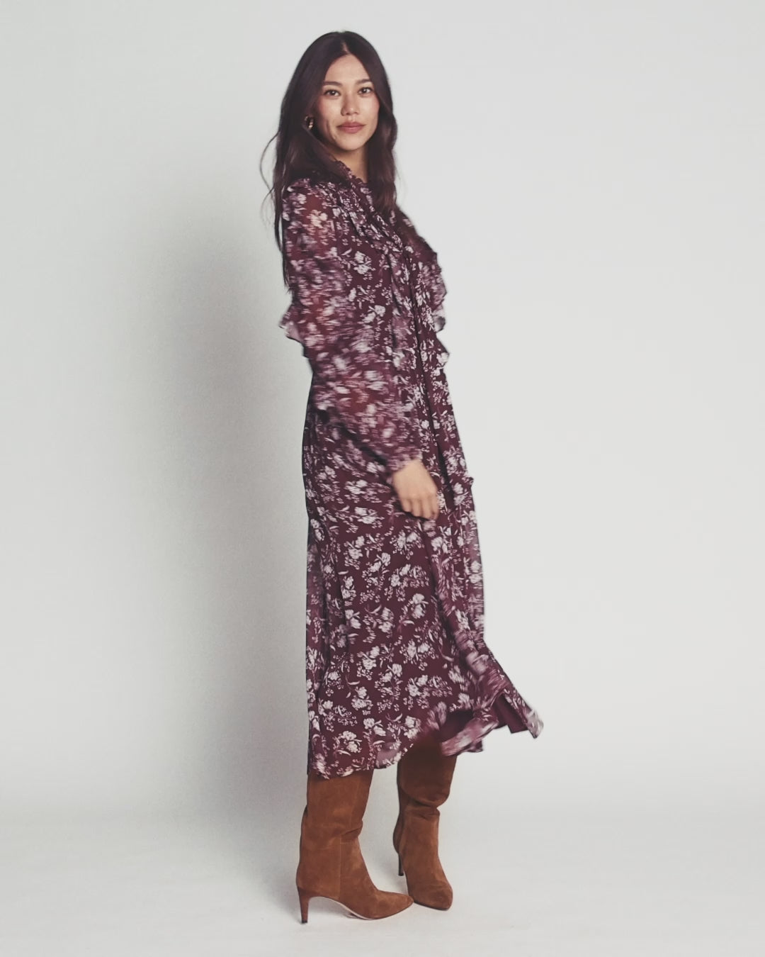 Rüschenkleid mit Bindeband