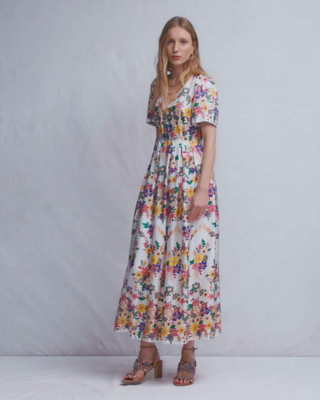 Robe plissée à col V-Motif Meadow Flowers multi-2