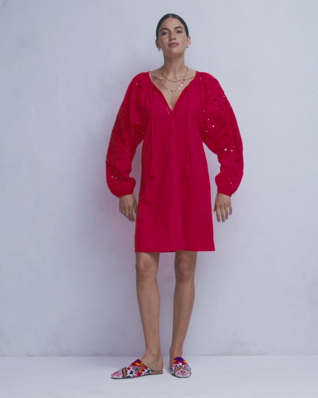 Kaftan mit bestickten Ärmeln-Rot Stickerei-2