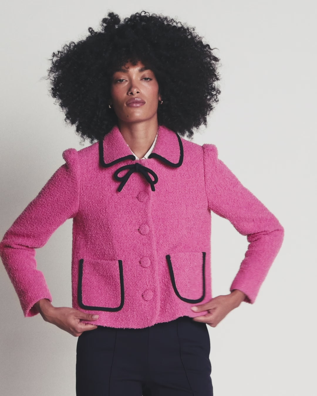 Branscombe Wolljacke mit Schleife